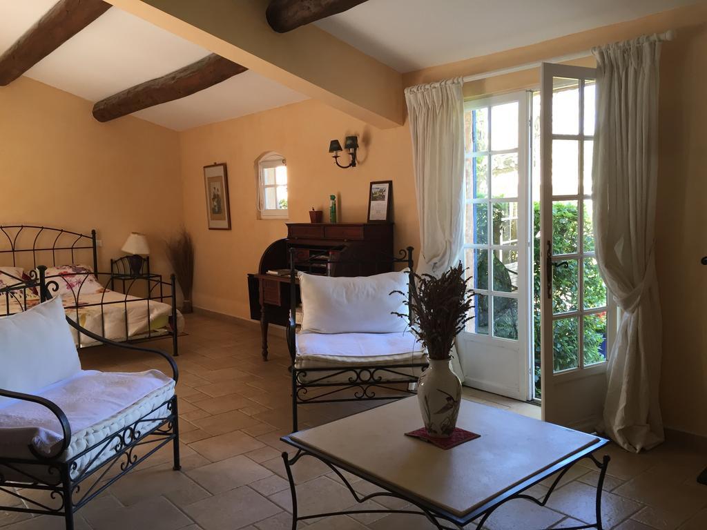 Saint-Marc-Jaumegarde拉菲蒙旅馆住宿加早餐旅馆 外观 照片